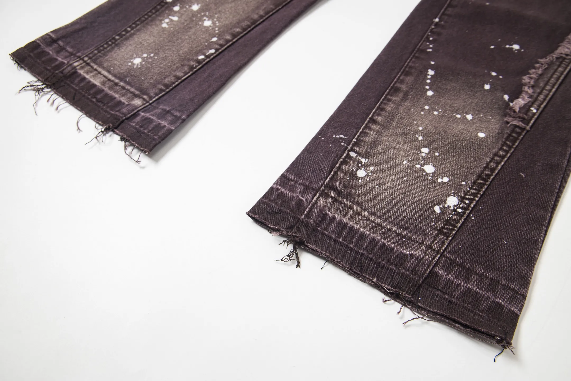 #8175 P250💰 GALLERY DEPT American retro splash-ink splicing micro-horn logging overalls raw-edged jeans - Original purchase and pattern making to truly restore the ultimate texture of Vintage - Original hardware accessories, washed and other elevators, QR code analysis are all purchased from the original factory, high degree of restoration, welcome to compare with a certain product ~ - Three-dimensional version Loose and comfortable, not picky about the figure, taller and slimmer, factory Seiko, original factory quality control, same style for men and women, can be matched with couples Versatile recommendation: must-have jeans for all seasons Size: S-XXL (28-36)